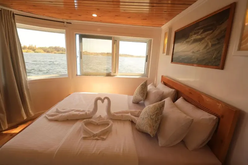 Nour El Din Dahabiya Nile Cruise