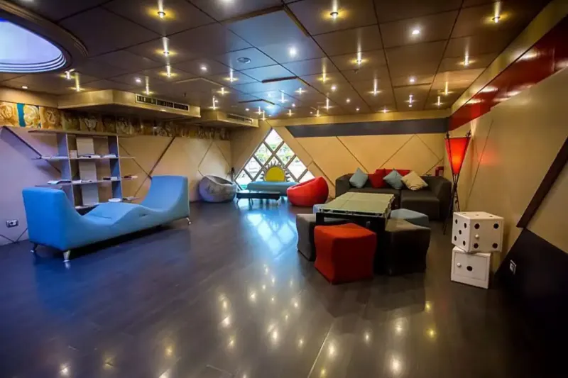 Princess Sarah Nile Cruise​