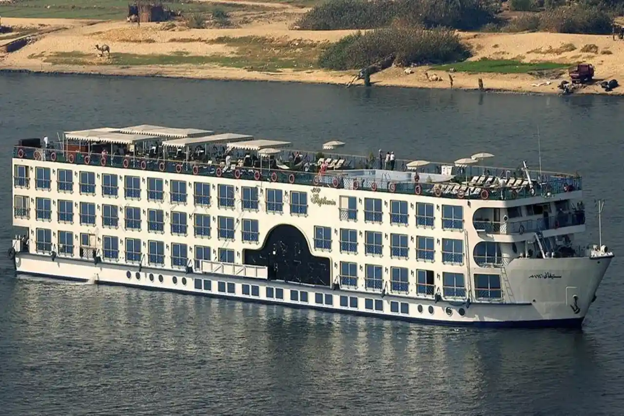 MS Nile Dolphin Nile Cruise